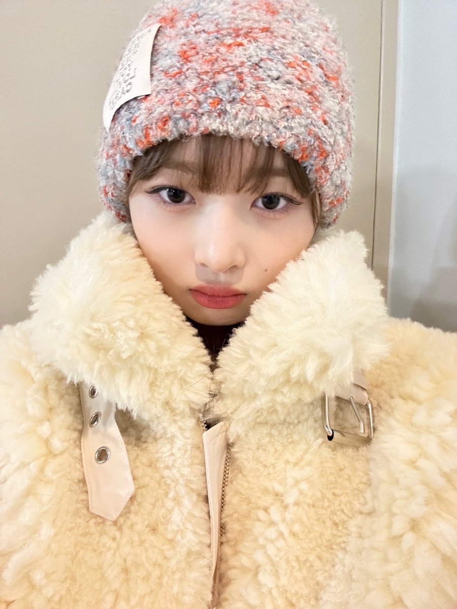 saranghaeive's tweet photo. 레이야 21살 생일 축하해!🥳🎉
우리 아이브 대표 콘수니 언제나 응원할게💗
#REInOurHeart
#다이브는언제나_레이곁에있어 https://t.co/YEybM2M8v4