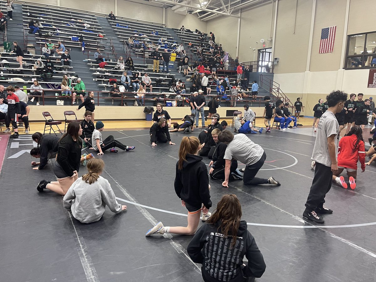 Day 2 starts at 10am! Watch live @ youtube.com/@vernonlions?s… Follow along: Boys: trackwrestling.com/predefinedtour… Girls: trackwrestling.com/predefinedtour…