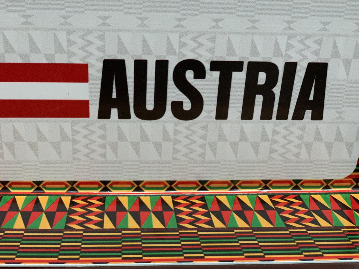 SigridBerka's tweet photo. Österreich eröffnet nicht jeden Tag eine neue Botschaft, umso mehr freue ich mich, dass wir demnächst unsere eher bescheidene Präsenz in Afrika südlich der Sahara mit einer Botschaft in Ghana erhöhen. Nach den Vorgespräche in Accra gehen wir ab sofort in die Umsetzung. 🇦🇹🤝🇬🇭 https://t.co/9NGSXAH2c2