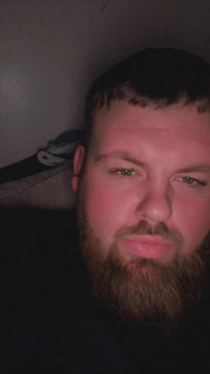 Jack1995cpfc's tweet image. How old is everyone gonna be this year I’ll start 29 #f4f #agechallenge #fatissexy #follow #ifollowback #bigboy #bearded #tattooed