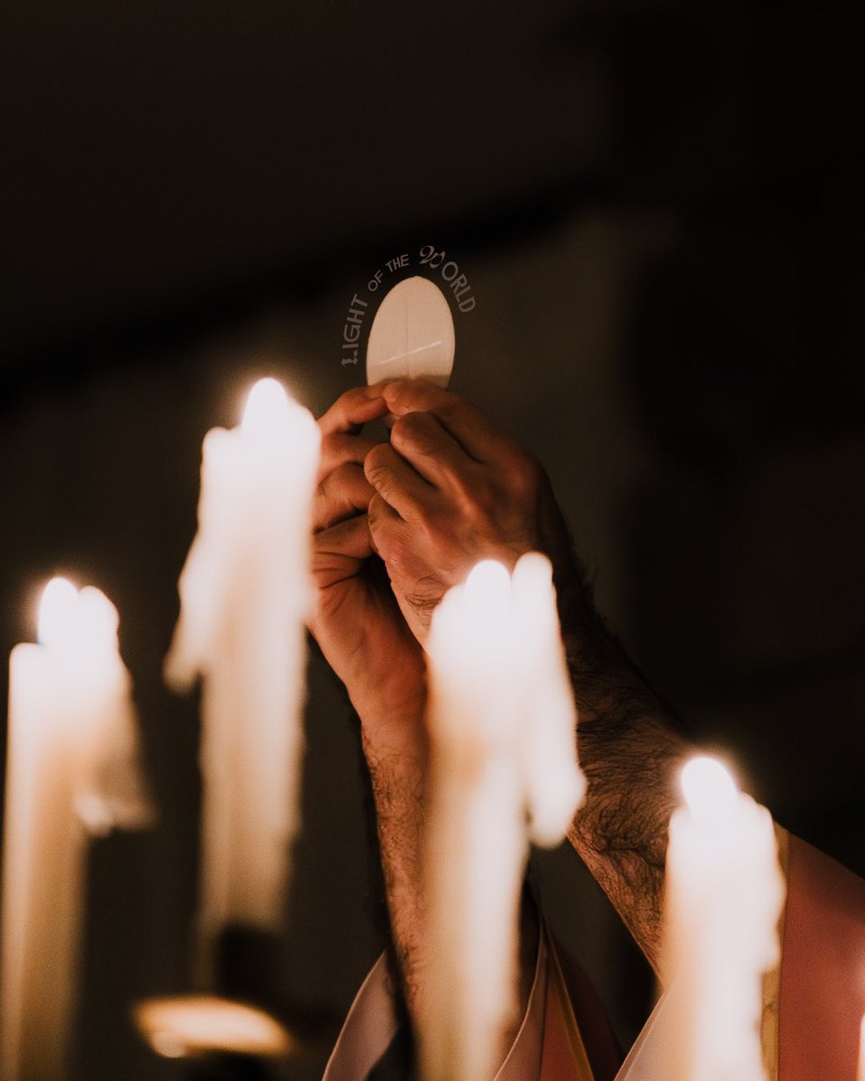 LifeTeen's tweet photo. Happy Candlemas as we celebrate the Presentation of the Lord today (often with a candlelit Mass), remembering when Mary and Joseph brought Jesus, the Light of the World, into the temple for the first time.
#lifeteen
#ThePresentation https://t.co/6xeJIUffnU