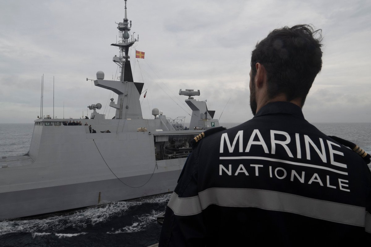 MarineNationale tweet picture