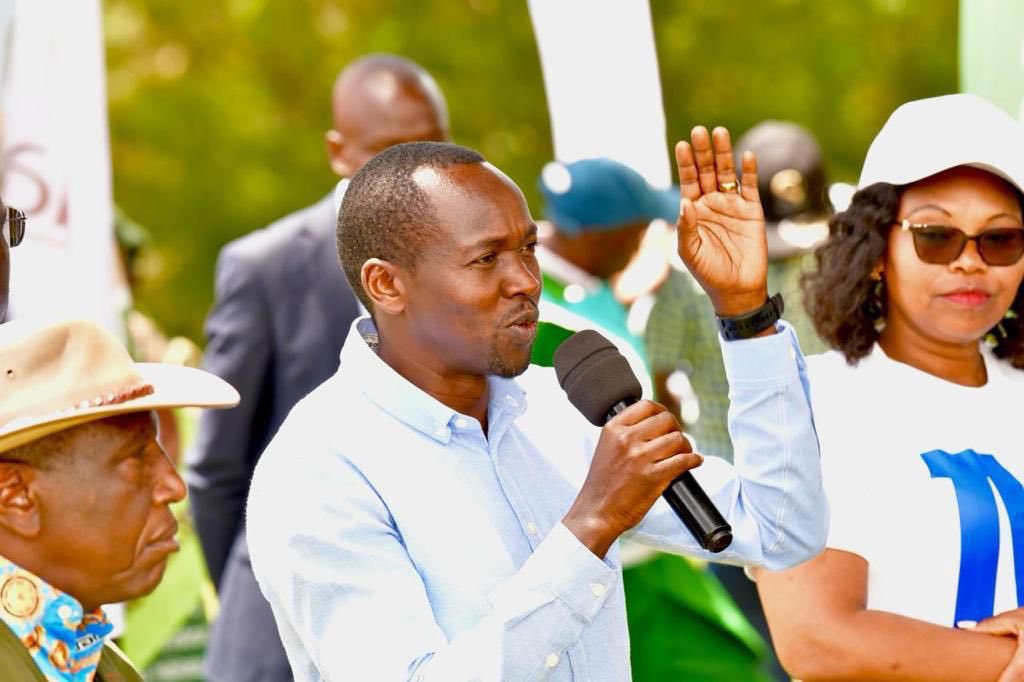 Hon. Beatrice Kemei Chebaibai tweet media