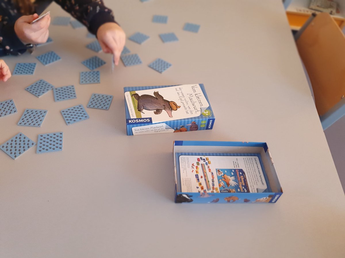 🇫🇷🇩🇪Ce midi, activités #francoallemandes à #LouisPergaud !  L’enseignante d’allemand et l’équipe d'animation ont proposé des ateliers sur le temps #périscolaire : jeux, films… Un bon moyen de découvrir la culture !
#échangeculturel #educpop <a href="/nantesfr/">Ville de Nantes</a>  <a href="/LL_Ouest/">Léo Lagrange Animation (Ouest)</a>  <a href="/LeoLagrange/">Fédération Léo Lagrange</a>