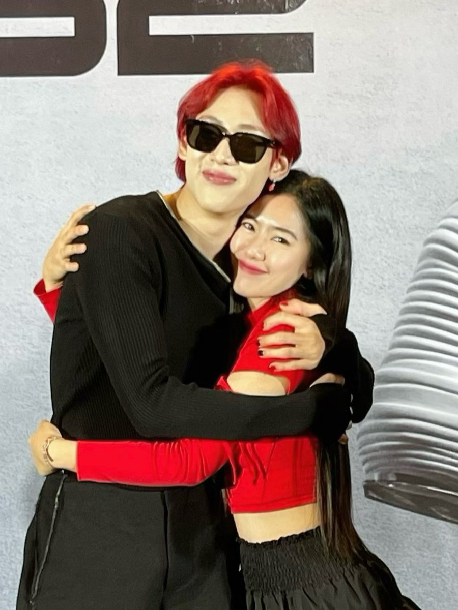 bben1a's tweet image. รักเค้ามาก ถึงแม้เค้าจะรักกันมากกว่า❤️💜

@BamBam1A @marktuan