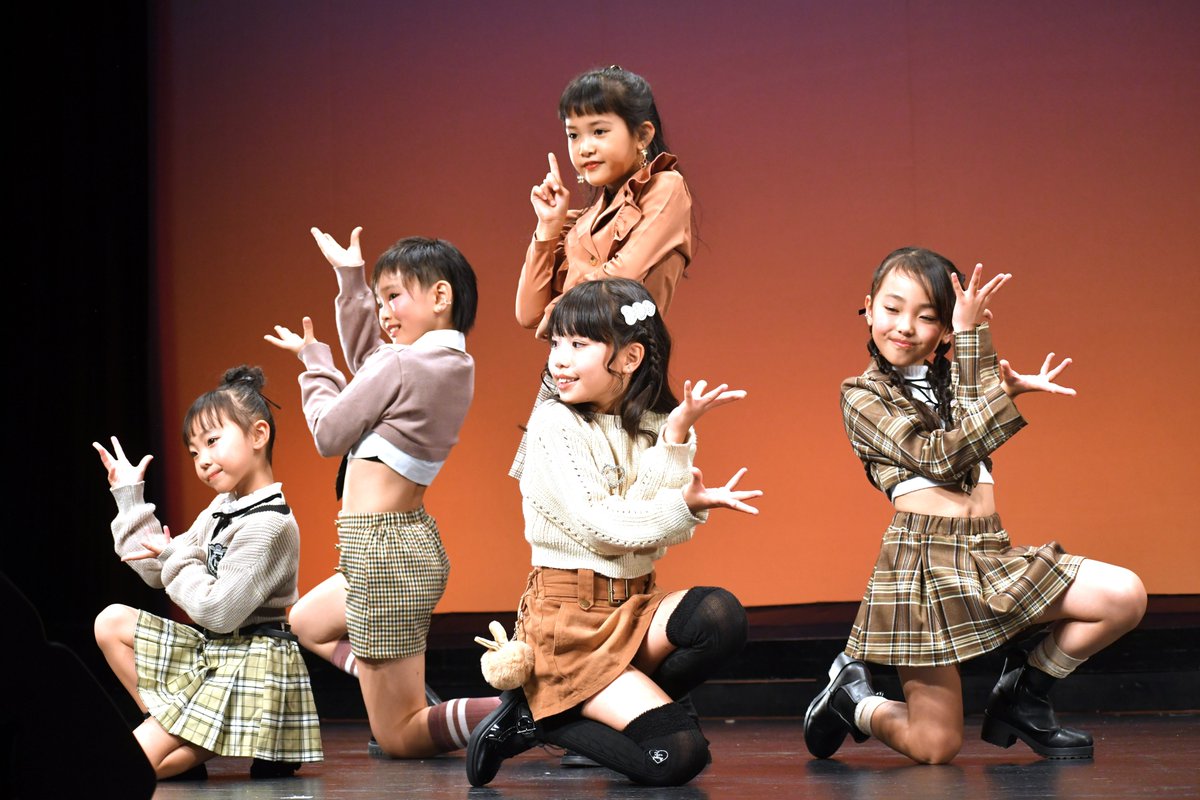 zeperionedge's tweet photo. #RADSUPERIORS 
#YUI
#SARACOCO
#ANJU　
#YURI　

2023-11-26　アイゲキ https://t.co/1Gw5VsAQzZ