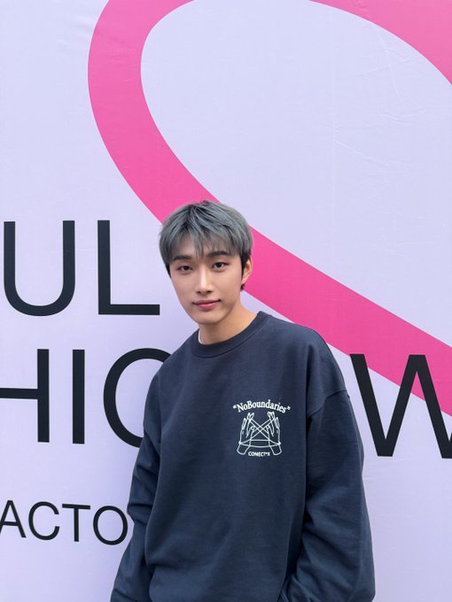 Fan_OmegaXFR's tweet photo. 📸〔02.02.24 • Twitter〕📷

⇢ [#OX ]

Merci 🫶
#2024SFW #CONECTX

#OMEGA_X #오메가엑스
#재한 #JAEHAN

@OmegaX_members https://t.co/iC3VC8pMuT