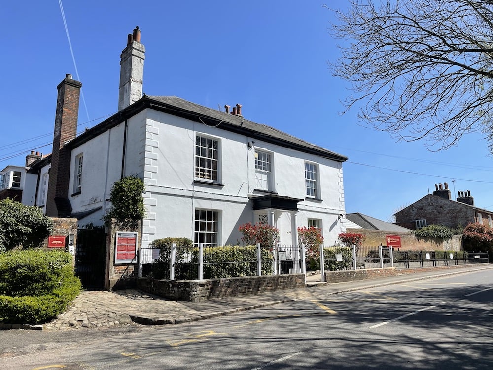 <a href="/Gateway_School/">Gateway School</a> is a friendly Prep school for ages 2-11, based in Great Missenden, with an attractive, sash-windowed, portico-fronted Victorian building as the centre piece. Click the link to read the full review before you book yourself in for a tour. bit.ly/3GjtdA5