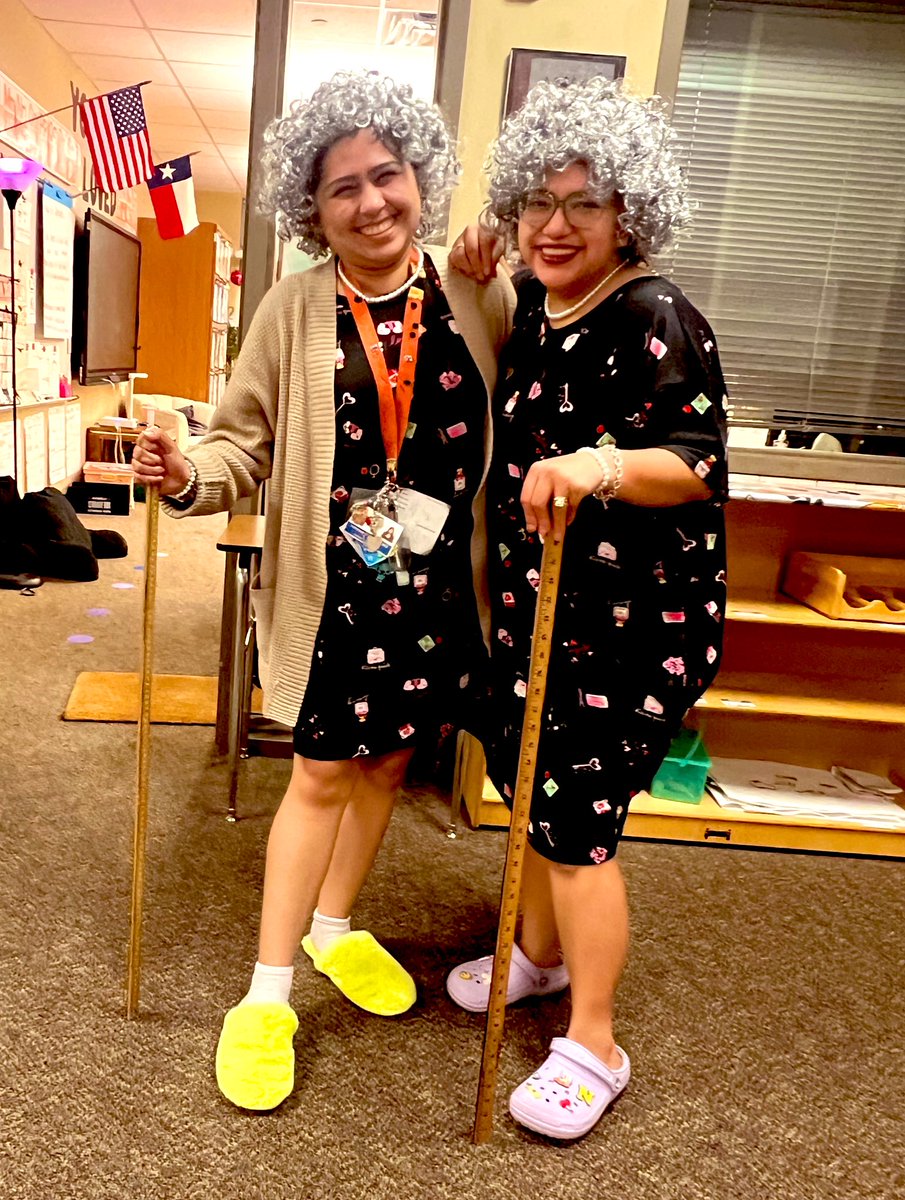 Has it been 100 days already? @ShadowOaksOwls celebrated 100 days of learning today. Scholars and staff participated by dressing up and bringing in work to show they are 100 days WISEr! @SBISD @jennifer_blaine @MJenParker #ScholarsOwningExcellnce #100DaysofSchool