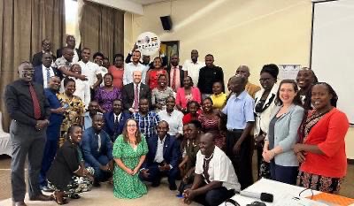 On February 1, Ambassador Popp awarded certificates to 22 new @PEPFAR community grant winners from all over 🇺🇬 who will conduct HIV prevention initiatives to benefit over 45,000 people in their communities over the next year. “We can only win the fight against HIV by enlisting…