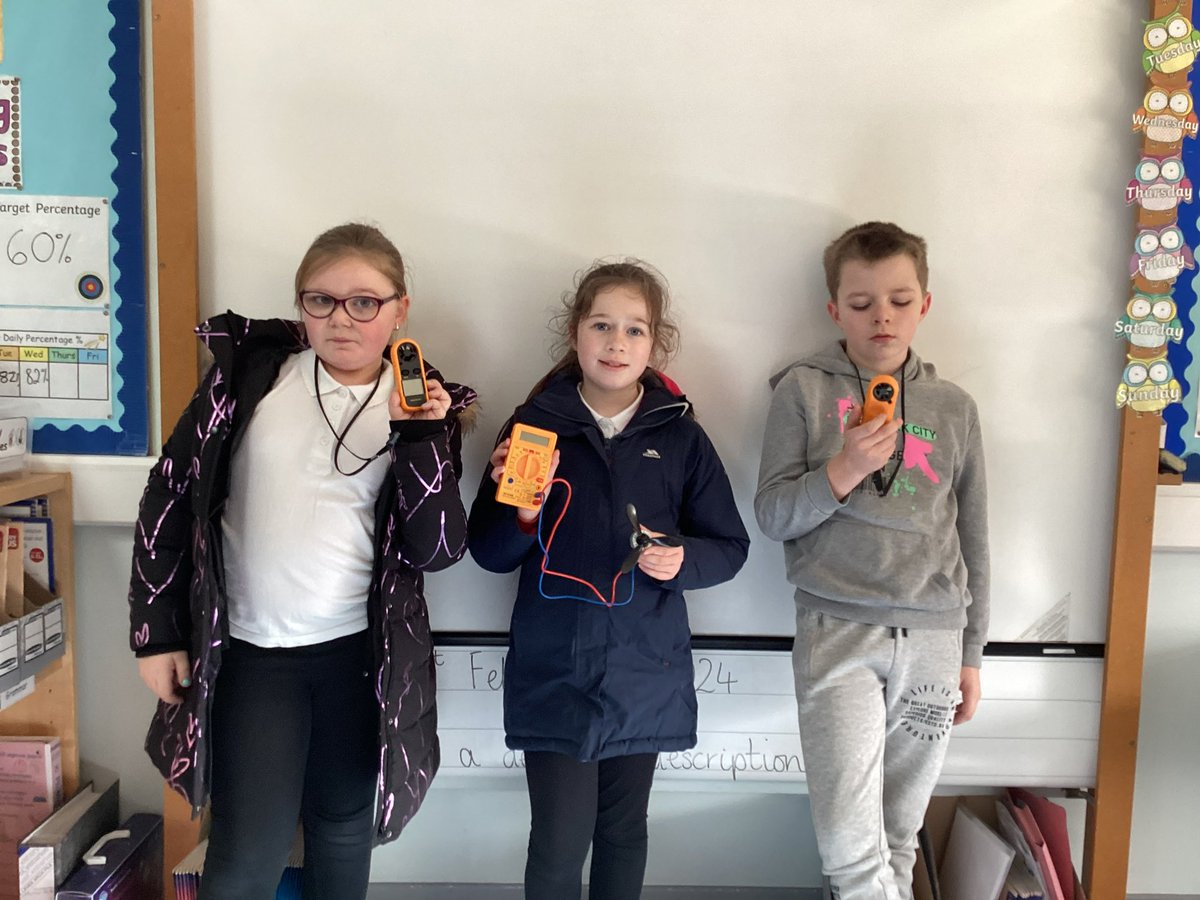 FairIslePS's tweet photo. P5/6 have been measuring wind speed and using turbines to generate electricity as part of their learning in science. #LeadersInScience 🧬 🧪 💨 https://t.co/Ro28QccbhD