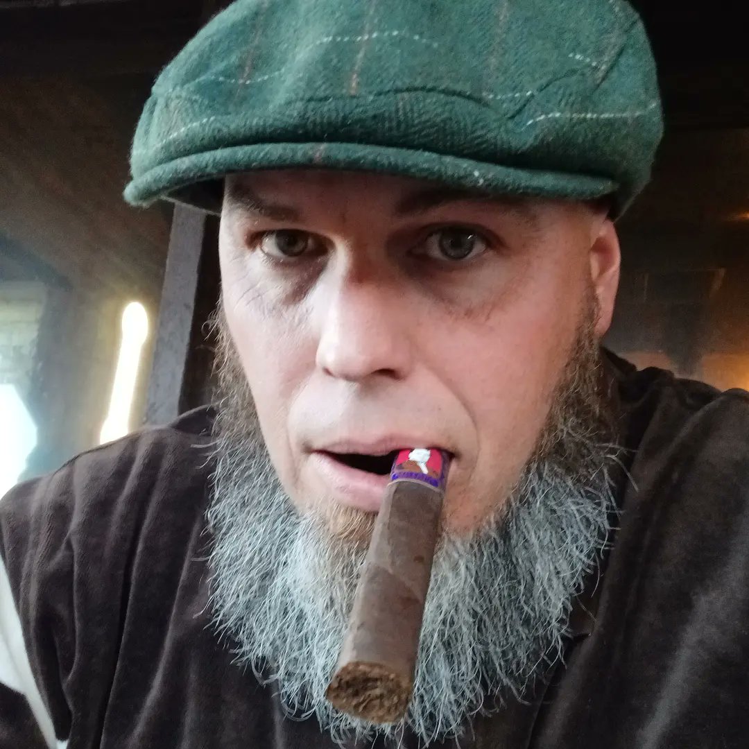 ʜᴇᴍꜱᴋʏ. 83.🌵 tweet media