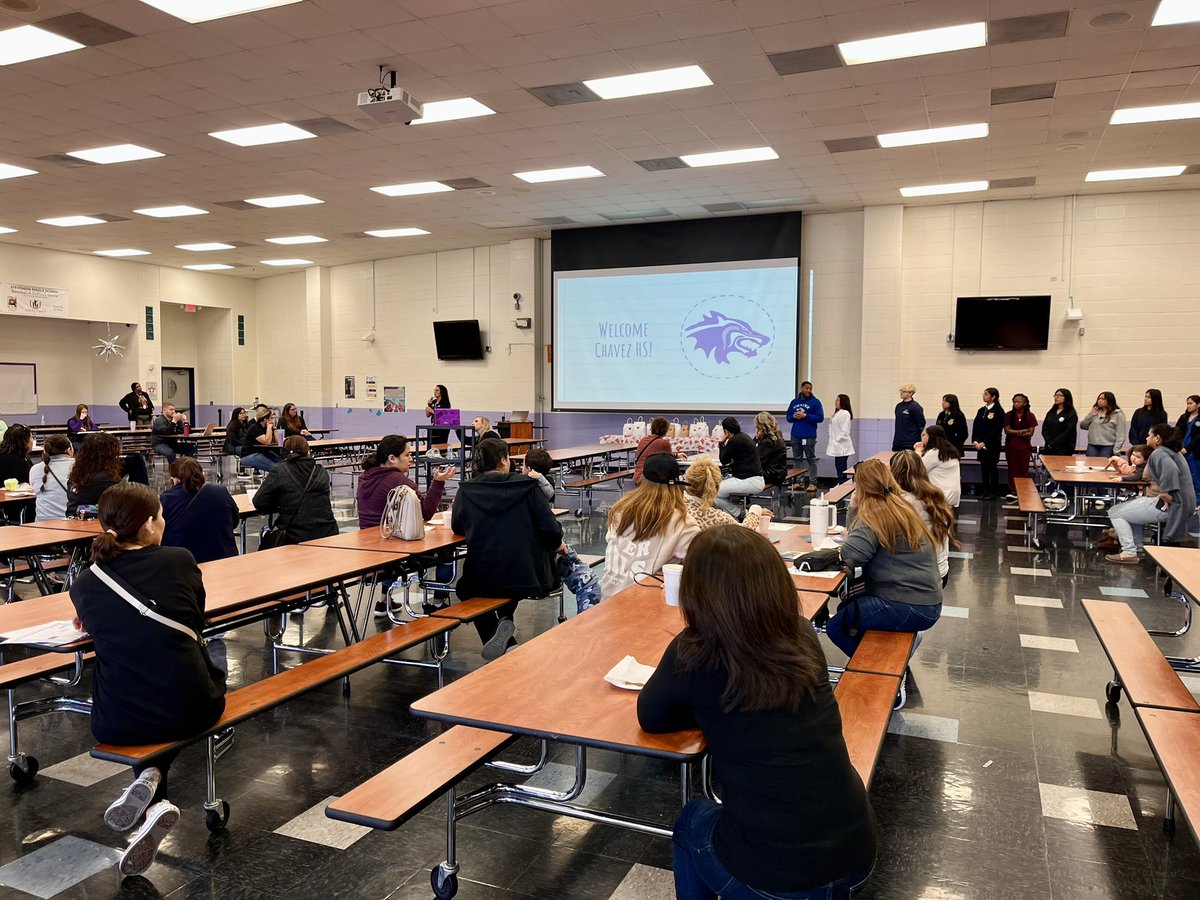 ChavezHS_HISD's tweet photo. Thank you @WIStevensonMS for inviting us to Coffee with the Principal โ๏ธ to share out the great things happening at Chavez ๐บ #FeederPatternWorkingTogether https://t.co/Pft1hZ4Tt4