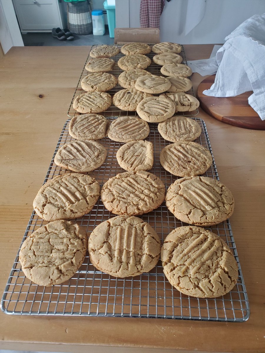 Simmondsdan69's tweet photo. @moak1976 Now add chocolate chips!! Mmmm https://t.co/C0jShq58hS
