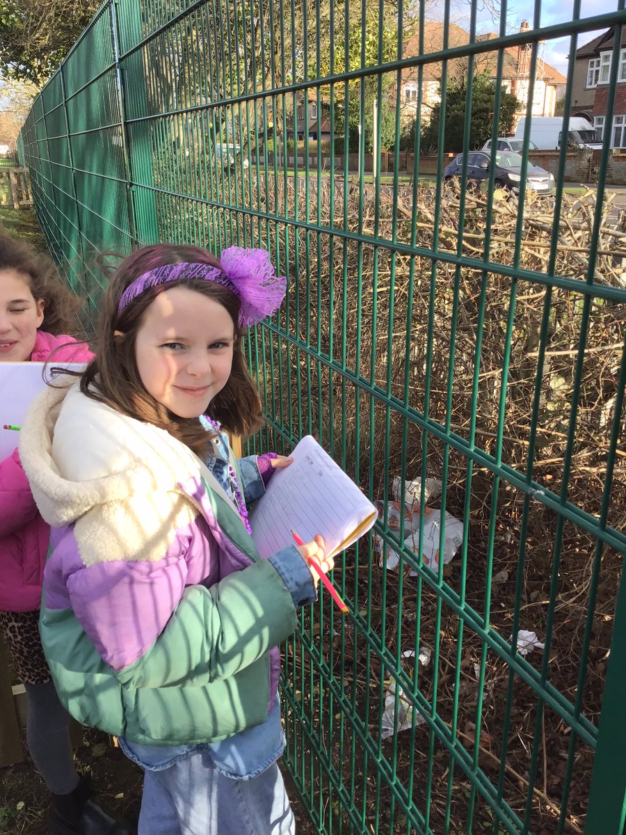 HilderthorpeSch's tweet photo. This afternoon Year4 have conducted a litter survey around the school boundaries for our science lesson. We couldn’t believe how much rubbish there was! #hildyear4 #hildsci https://t.co/lh3cNfb9pS