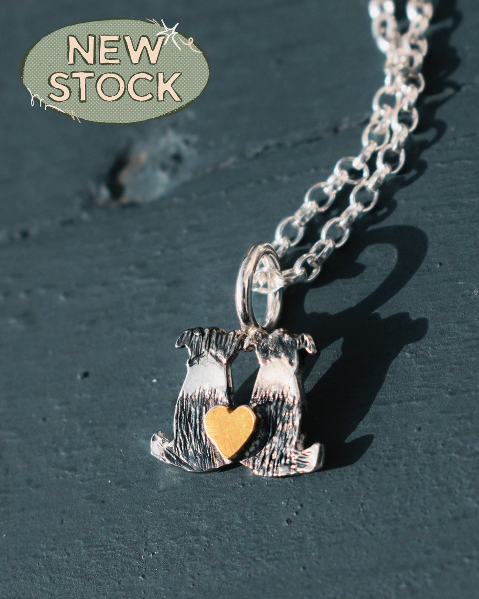 FreshFleeces's tweet photo. THE WAIT IS OVER - We've restocked!

Celebrate your love of these clever and beautiful dogs with this handmade necklace.

https://t.co/NZbavwD906

#bordercollie #colliemum #collielove #workingsheepdog #dognecklace #colliesrock https://t.co/20XVFAgIGI