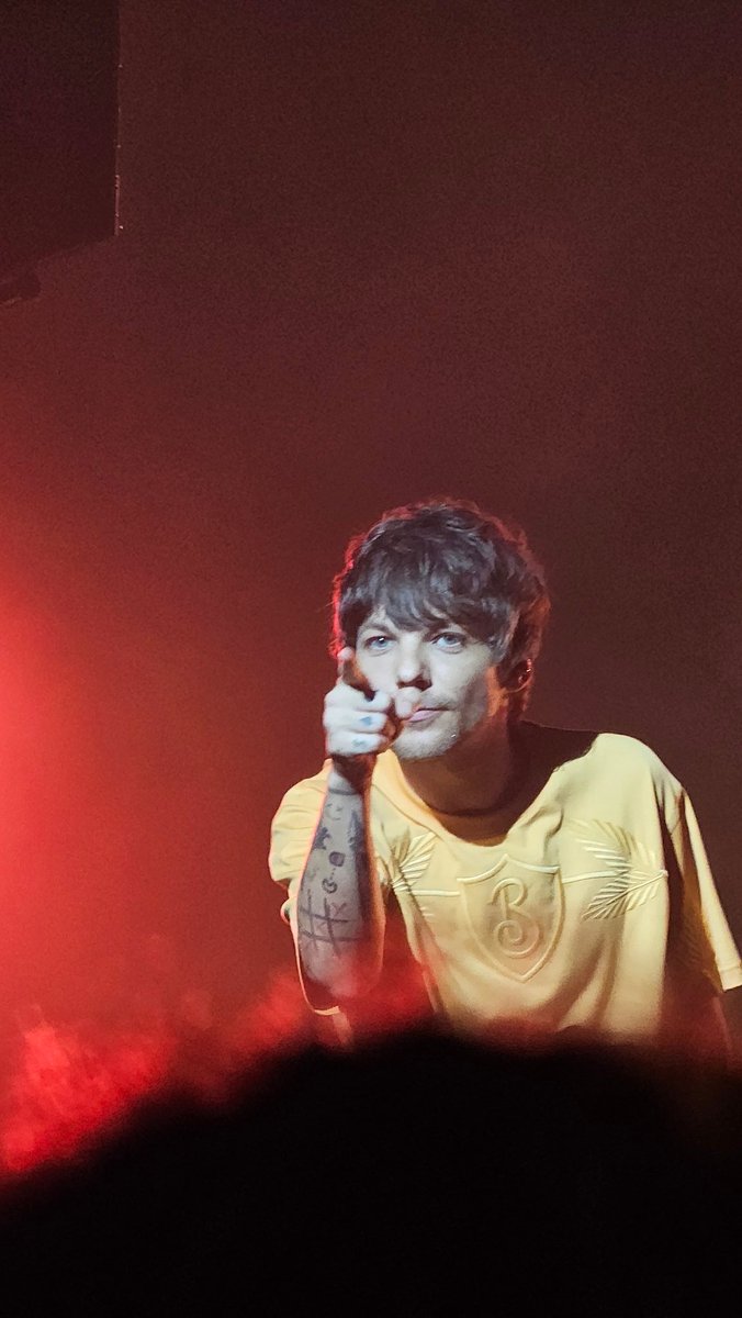 LTHQItaly's tweet photo. ~•📸| TU, SÌ, PROPRIO TU

#FITFWTSydney
@/ owner https://t.co/SkLc74XbG9