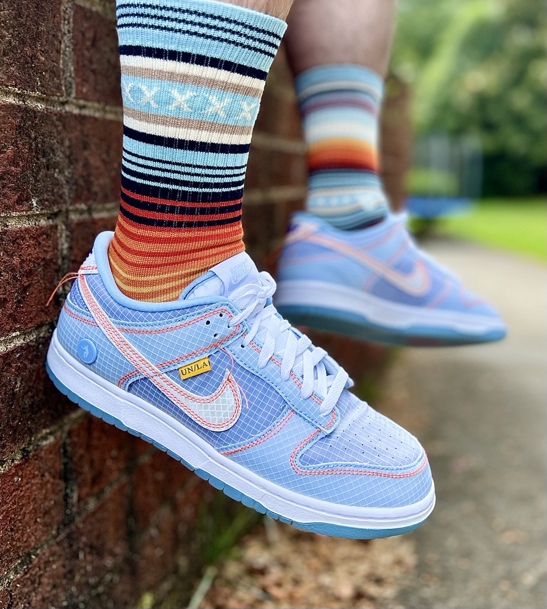 Day 2- ‘Remember the time’
Favorite sock and sneaker combo…I’m going with my Union LA Passport Argon Dunks & socks from Stance. 👌🏻
😮‍💨🥵🔥👟

@JerLisa_Nicole 
#BHMKOTD
 #JMillzChallenge #SNKRSLiveHeatingUp #SNKRSKickCheck #YourSneakersAreDope #BHMKOTD24
#Stance 
#UnionLosAngeles