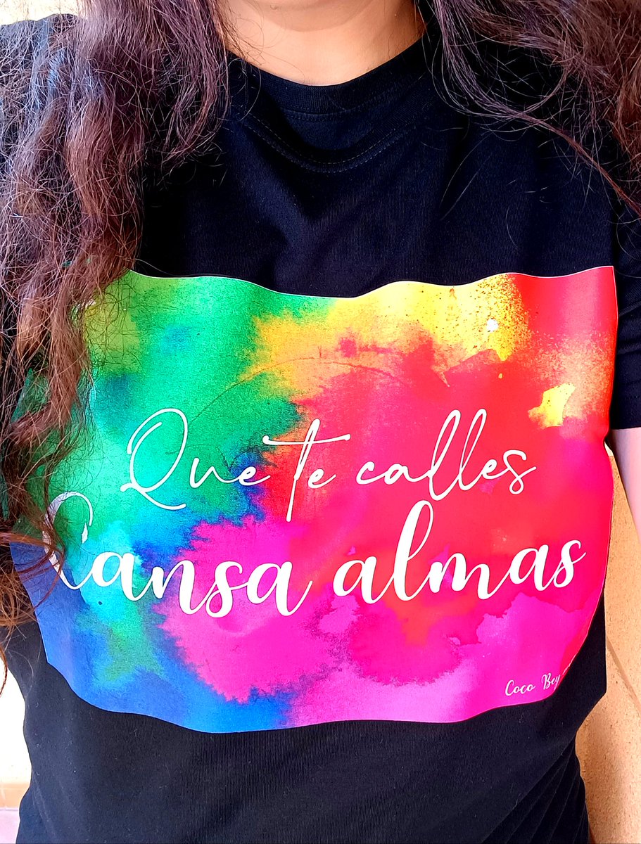 Ana9Lisa's tweet photo. A petición popular, ya está aquí la camiseta de los Cansa almas, necesito difusión porque sé que había gente que la quería, está súper chula y es un desahogo para los sentidos. Recomiendo ponerla en el trabajo 🤣🤣🤣🤣 por favor Escribidme a los que os interesa 💕🌈💕 https://t.co/JS9lSXwOl8
