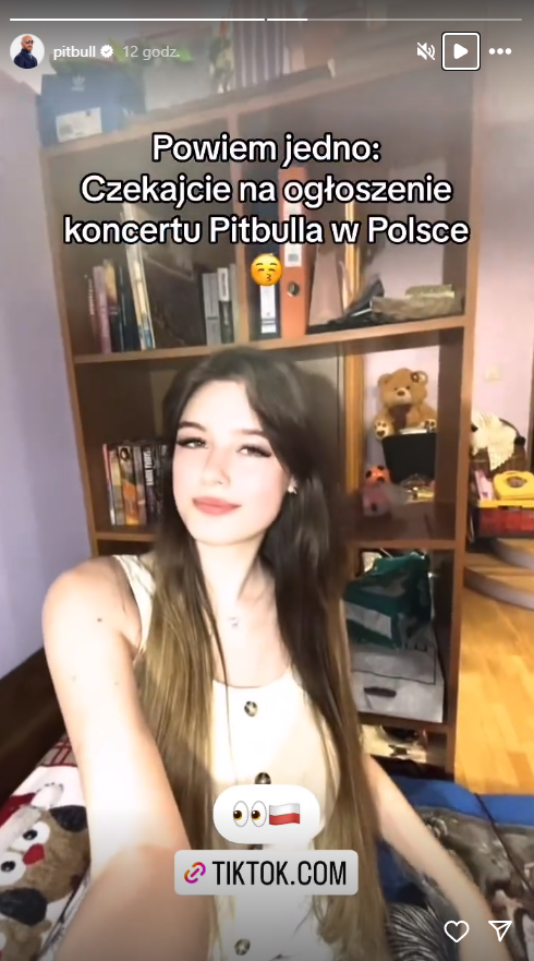 Likeup202's tweet photo. KRÓL ZLOTY W POLCE 👑😭😭😭😭😭😭😭

#Pitbull #pitbullcometopoland https://t.co/E1udj4vgGd