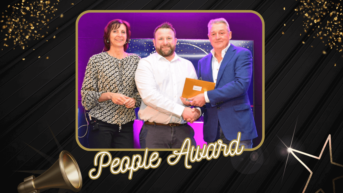 gregorydist's tweet image. ⭐Due to their proactive approach, the Whitland Workshop team created a high functioning workshop in a very short space of time which is now a critical cog in our operation. Congratulations on your People Employee Award. 👏

#EmployeeAwards #OurPeople #DeliveringWinners