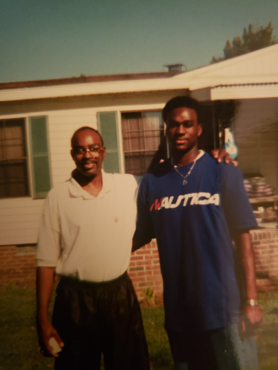 Happy Birthday to the best Dad ever! Miss you 😢