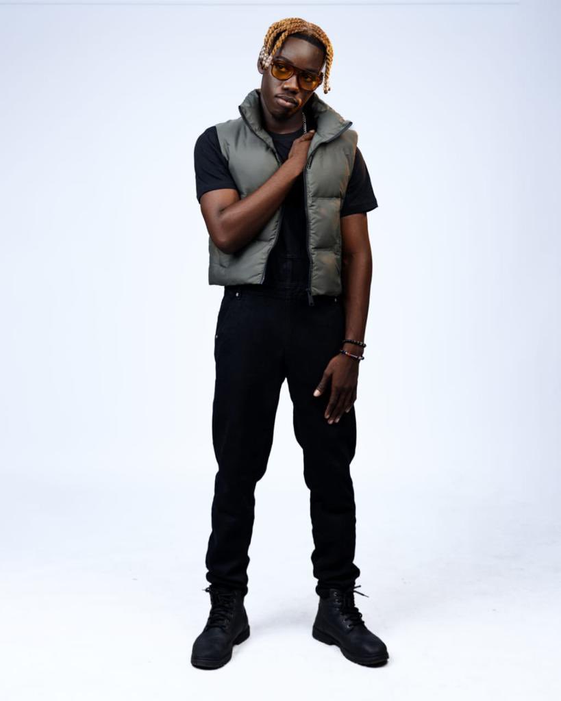 flavour1_gh's tweet photo. Well done man @iamJoyverse

Nice track https://t.co/d4Y67uRFw2

#Joyversewahala https://t.co/Bd7dKKd1tK