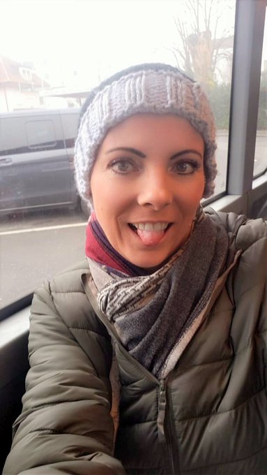 Bonne journ&eacute;e les coquins BizzXXL 😘 https://t.co/CBBfU7l7Ng