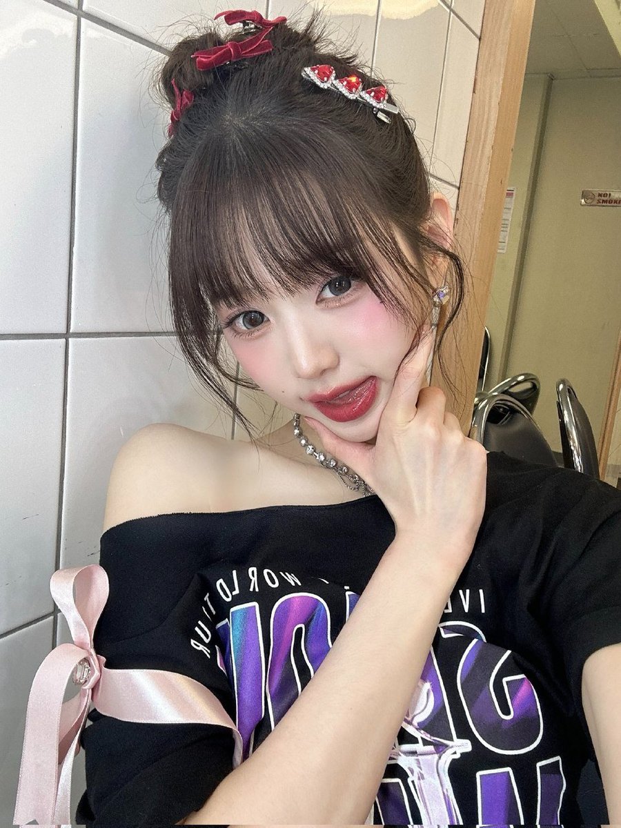 aku mencintaimu dives! (≧▽≦)