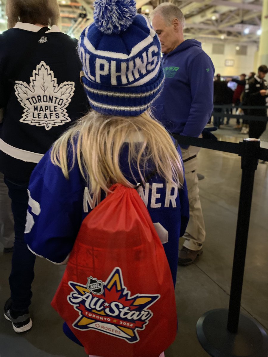 Mrs. Sinclair tweet media