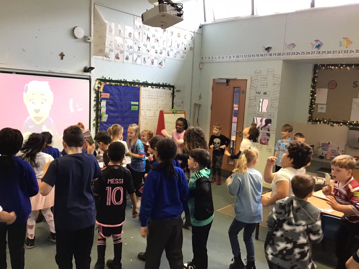 CanonYearTwo's tweet image. Year 2 have loved sharing their learning for number day with all the other Y2 classes in @LT_Trust #NSPCCNumberDay #cspsSTEM