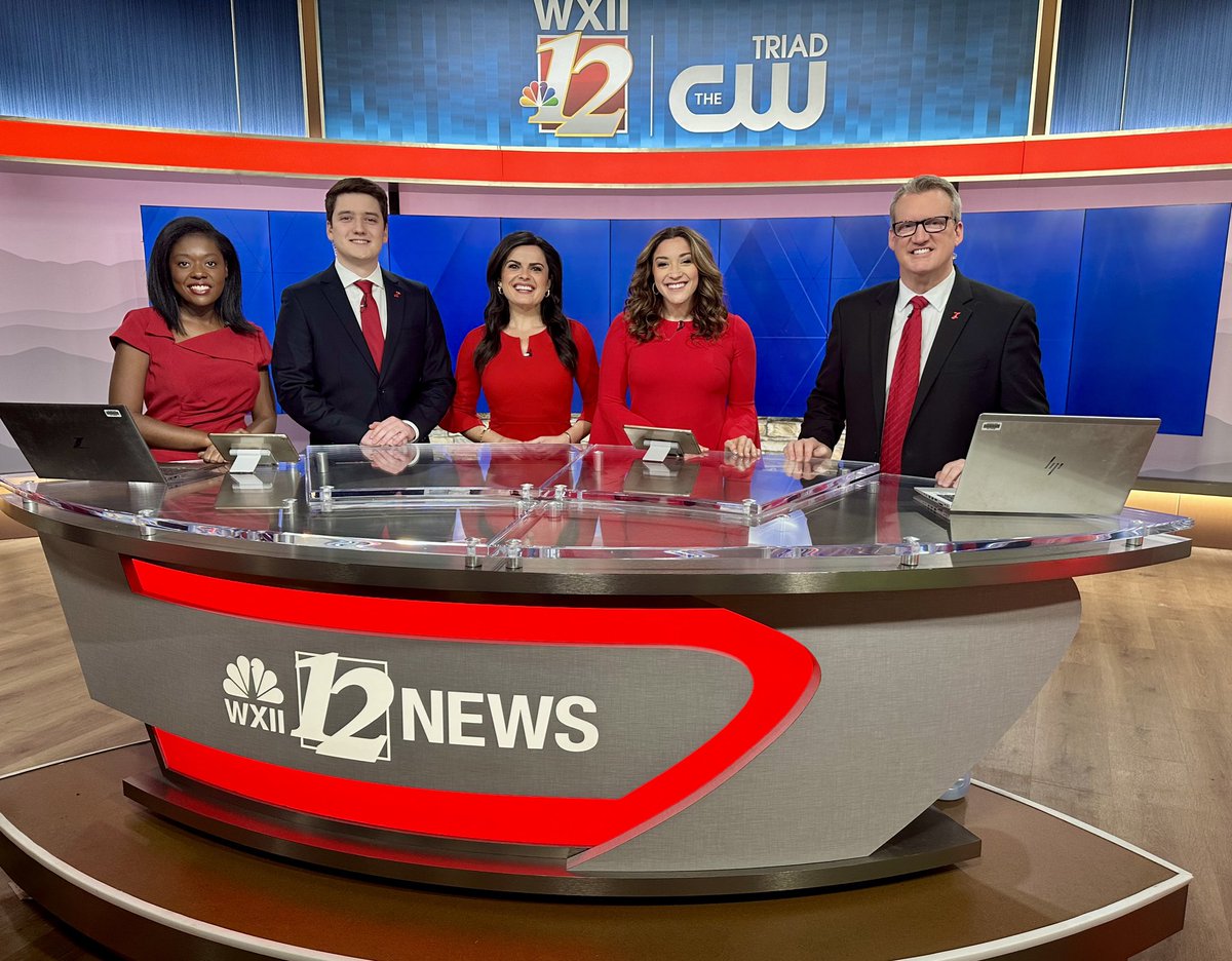 WXIIAudrey's tweet photo. Today is National #WearRedDay in support of women’s heart health❤️ #GoRedTriad @AmericanHeartNC says cardiovascscular disease is the leading cause of death in women. Today is a day to raise awareness, learn about risk factors and celebrate survivors. https://t.co/3LlDCq9Vxc