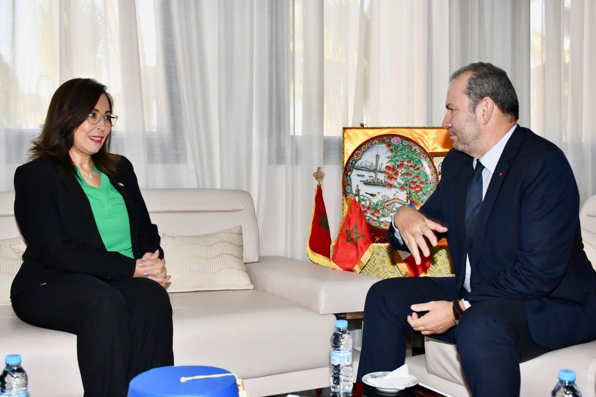 Madame le maire de #Rabat, #Asmaa_Rhlalou a reçu vendredi 02 février 2024, à l’hôtel de ville, S.E l’ambassadeur de la #France au #Maroc, M.Christophe Lecourtier, dans le cadre d’une visite de courtoisie