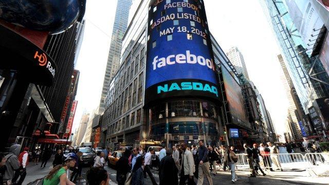 lecho's tweet photo. Avec son premier dividende, Meta espère encore mieux séduire les investisseurs https://t.co/zjV51twtIq https://t.co/AKaIhLdhVV