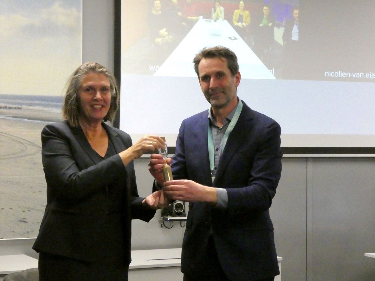 NLinUganda's tweet photo. This week @NLinUganda received the #BMOEmbassyAward for #HumanRights🌟

The Embassy is incredibly grateful for this recognition of the strong and excellent #partnership between #civilsocietyorganisations and the Embassy. We will continue to promote human rights together!💪 https://t.co/fEsip199IH