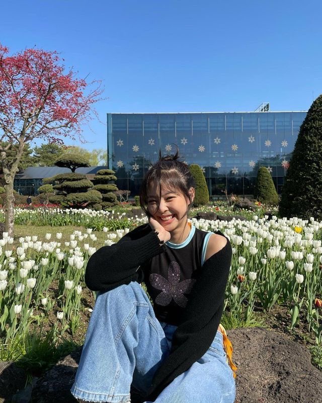 smthavy's tweet photo. restarting…

✧*̥˚looking for #moots ! *̥˚✧

: ̗̀➛ eira (she/her)
: ̗̀➛ filo 
: ̗̀➛ not new to #stantwt and #kpoptwt 
: ̗̀➛ looking for engene, tokki, fearnot, blink and dive moots! (other fandoms r welcome) 

♡/↻ are appreciated! :) https://t.co/gs8irQ6RNu