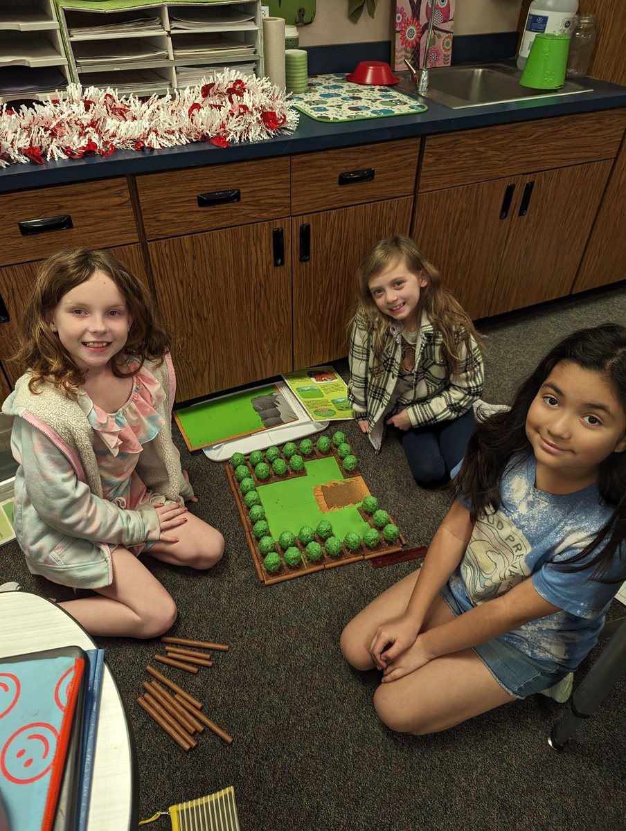 Nancy Krueger π (@njkrueger) on Twitter photo Practicing Area and Perimeter with our STEM kits! Thanks <a href="/jonessarah005/">Sarah Jones</a> for collaborative ideas to make Learning Fun! <a href="/JustinJags/">Justin Elementary</a> #Room609 @NorthwestMATH Practicing Area and Perimeter with our STEM kits! Thanks <a href="/jonessarah005/">Sarah Jones</a> for collaborative ideas to make Learning Fun! <a href="/JustinJags/">Justin Elementary</a> #Room609 @NorthwestMATH