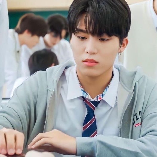 dlhyuwoos's tweet photo. • Just a Small Give •

— Starrystars series au ft. 04 line.
written by dlhyuwoos. https://t.co/cVpLKfT0aj