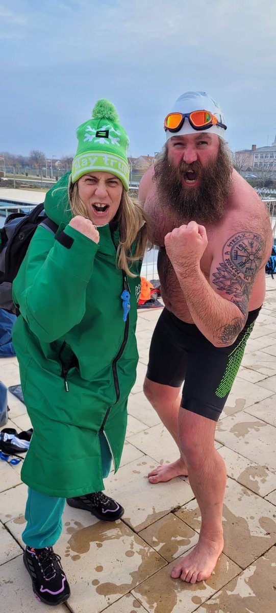 My sis-in-law with Fenwick Ridley @H2oTrails at the Ice Swimming Euro Championships in Romania. Good luck! #AmazingGrace #GoGrace @RayHaydenAW @traynor_clodagh @BelfastLive @UTVNews @downtownradio @QRadioOfficial