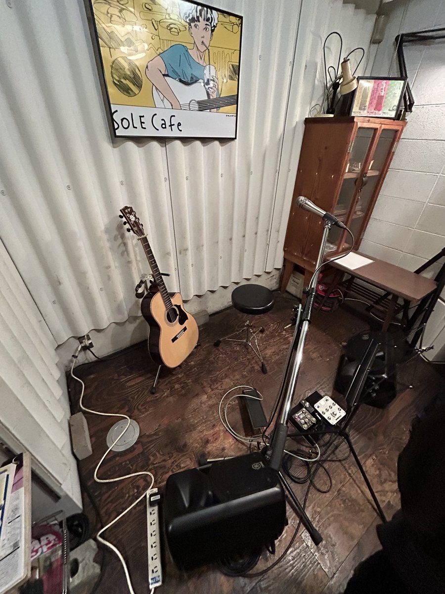 yamaokaryu1993's tweet photo. SOLO CAFEで高野寛さんのライブに行きました!とても楽しかったです!冬といえばのナンバーも聴けよかったです!また行きたいです!生涯現役で弾き語りをしてください!
#高野寛 さん
#京都
#SOLOCAFE https://t.co/Tk30K8pYLX