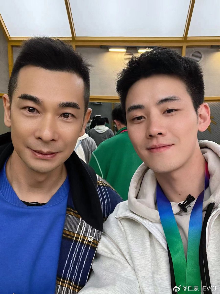ArchiveRenhao's tweet photo. 240202 | RenHao Weibo Update 💬

Thank you for meeting me. #DuelOfKungFu See you next time ✌️.

[#RenHao #任豪 #เหรินหาว #R1SE] https://t.co/ts7gATrpEP