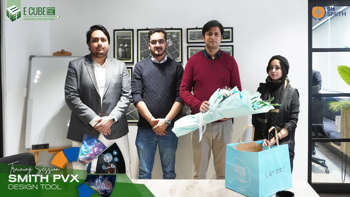 EcubePvtLtd's tweet photo. 𝗘𝗺𝗽𝗼𝘄𝗲𝗿𝗶𝗻𝗴 𝗺𝗶𝗻𝗱𝘀 𝗮𝘁 𝗘 𝗖𝘂𝗯𝗲 𝗦𝗼𝗹𝘂𝘁𝗶𝗼𝗻𝘀 𝗣𝘃𝘁 𝗹𝗶𝗺𝗶𝘁𝗲𝗱 𝘄𝗶𝘁𝗵 𝘁𝗵𝗲 𝗯𝗿𝗶𝗹𝗹𝗶𝗮𝗻𝗰𝗲 𝗼𝗳 𝗣𝗩𝗫!🔧

Team BABAR HUSSAIN GROUP delivered a dynamic session on solar power plant design🌞

#PVXTraining #SolarInnovation #design #ecubesolar https://t.co/zjE68U63UZ