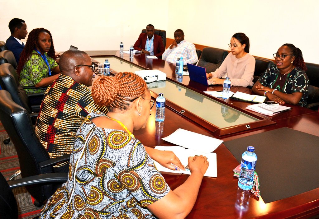 ForeignOfficeKE's tweet photo. The benchmarking focused on Kenya’s Administration of Diplomatic Privileges and Immunities as well as Kenya’s Integrated Protocol Management Information System (IPMIS) which has successfully automated over 90% of key diplomatic privileges related services https://t.co/ZaN6VXDtlv
