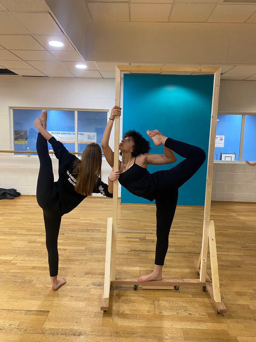 SpringwestPA's tweet image. Year 11 are currently creating their BTEC dance exam pieces and are loving creating new movement material on the movable doorframe created by @SpringwestDT #SpringwestShines @SpringwestA