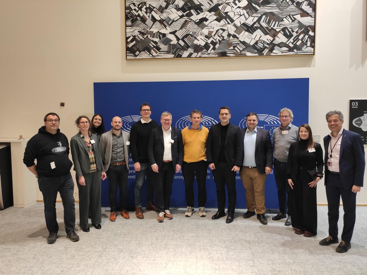 hsseurope's tweet photo. 🌐✨ Recapping an enriching "Smart Cities and Regions" dialogue programme in Brussels! 🗣️💡
#Siemens #mobilityasaservice #UrbanDiplomacy #EuropeanParliament #SmartCityLeuven #SmartCityDialogue https://t.co/MFrrxy18pU