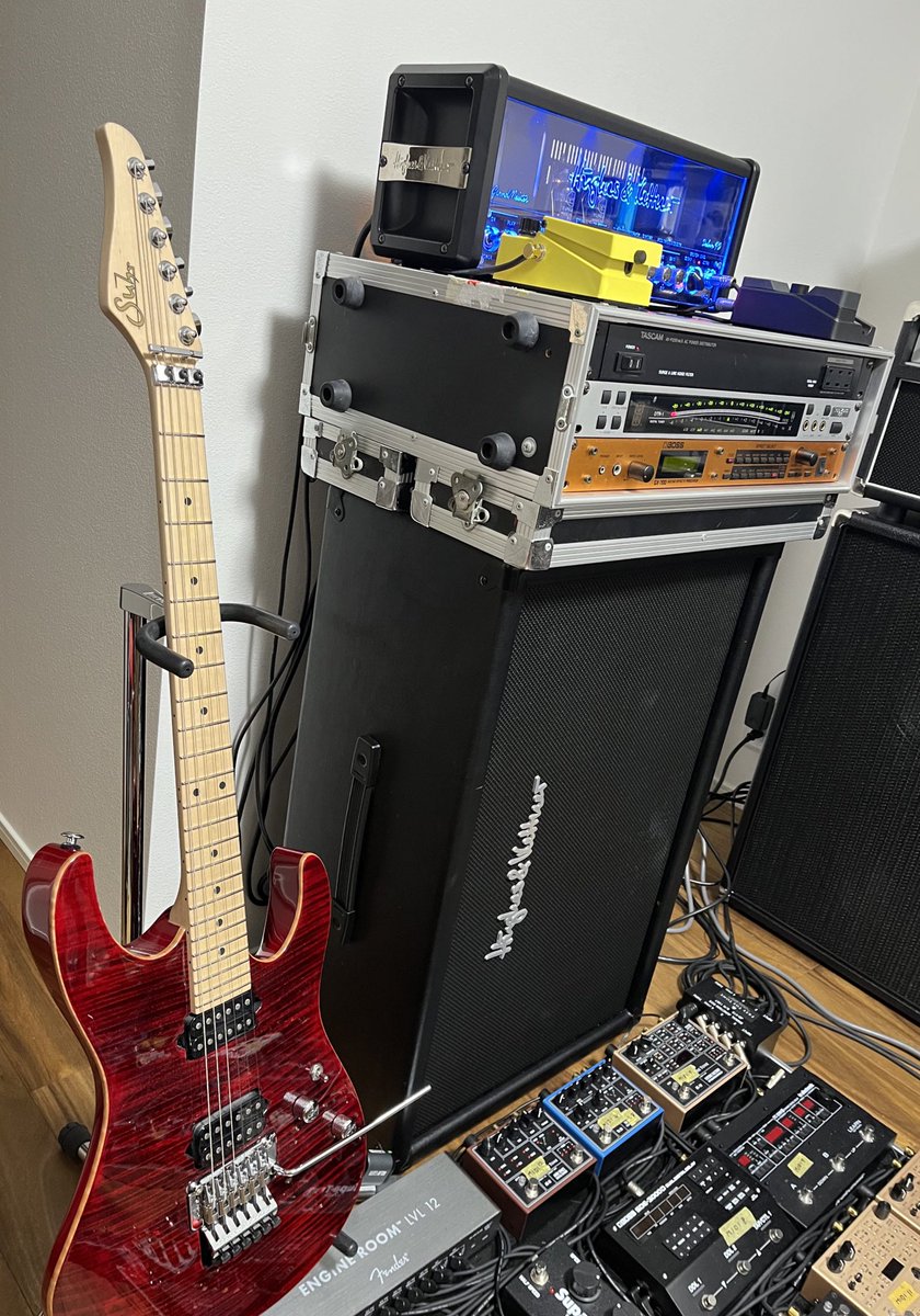 この組み合わせで一生マシンガンズしてる
#Hughesandkettner
#Suhr
#BOSS