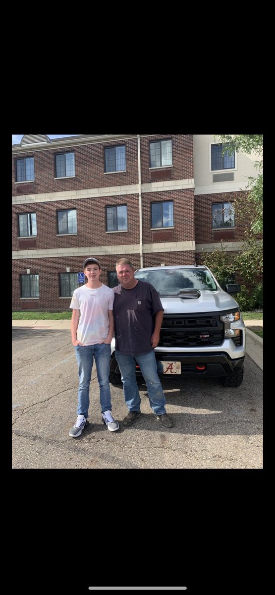 Tommy_Faro tweet media