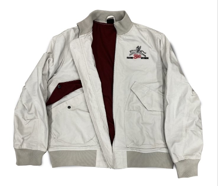 EasyrideRocks's tweet photo. FUEL Racing Division Jacket - retro white bomber jacket. It is cut for a relaxed fit. Limited edition 🤩👍🏻
Outer Shell 100% waxed Cotton

#fuel #fuelbespokemotorcycles #fuelmotorcycles #racingdivision #racingdivisionjacket #easyriderocks #bomberjacket #limitededition https://t.co/d3t0oXUQvs