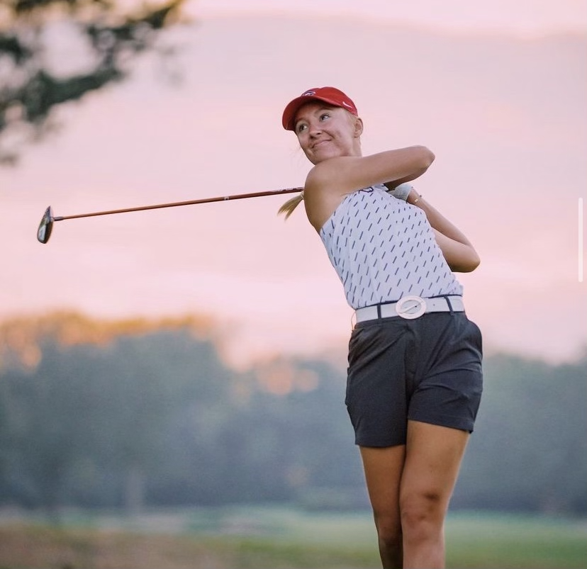 TowneClubCondos's tweet photo. It's National Girls &amp; Women in Sports Day! We appreciate all of the women's @ugaathletics teams. You guys are STUDS, and your hard work does not go unnoticed!

And thanks to @UGAWomensGolf athlete, @ZoeeWalkerr for the awesome shot. 🏌️‍♀️ https://t.co/ozUQx5u7nT