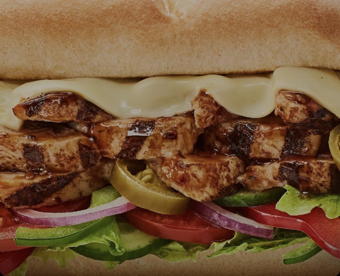 SubwayFrance's tweet photo. Tu parles de ça ? 🐓 #poulet #teriyaki https://t.co/sgjsmjUv31